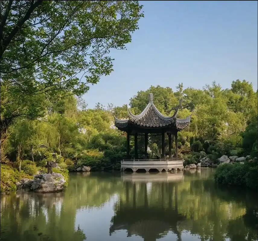 鸡西麻山宿命旅游有限公司